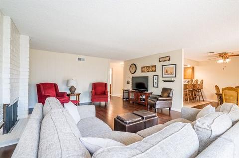 10080 Margo Ln, Westminster, CA 92683 photo 9