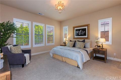 111 Nevine, Irvine, CA 92618 photo 14