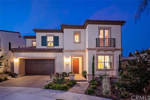 81 Dublin, Irvine, CA 92620 photo 2