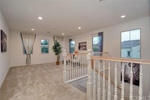 81 Dublin, Irvine, CA 92620 photo 20