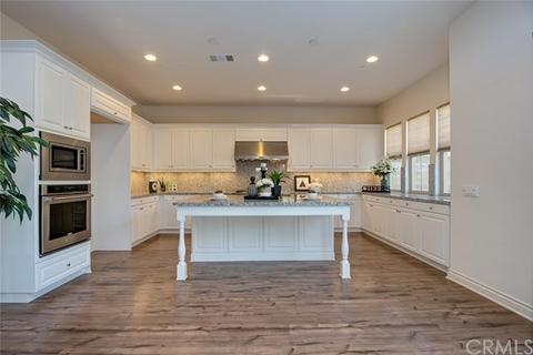 81 Dublin, Irvine, CA 92620 photo 13