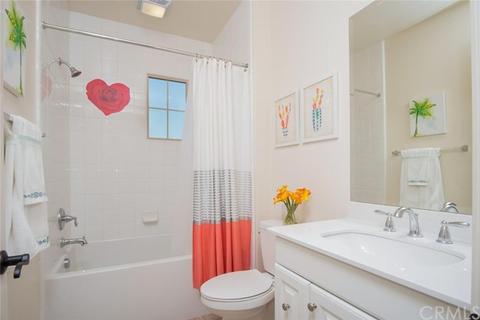 81 Dublin, Irvine, CA 92620 photo 33