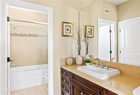64 Heirloom, Irvine, CA 92618 photo 28