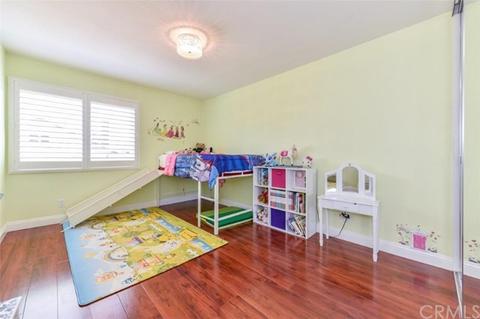 29 Mecklenberg, Irvine, CA 92620 photo 11