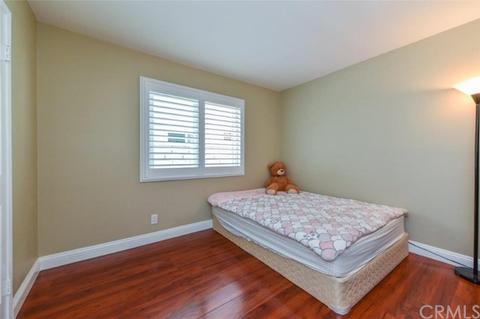 29 Mecklenberg, Irvine, CA 92620 photo 14