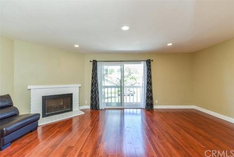 29 Mecklenberg, Irvine, CA 92620 photo 12