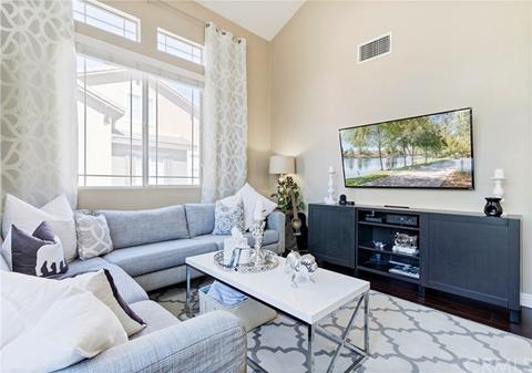 21 Garrison Loop, Ladera Ranch, CA 92694 photo 4