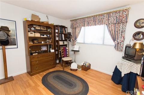 832 Hamilton Ln, Escondido, CA 92029 photo 13