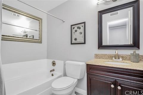 700 W La Veta Ave #E2, Orange, CA 92868 photo 8