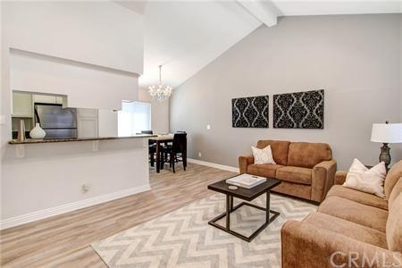 1100 Walnut Ave #10, Long Beach, CA 90813 photo 1