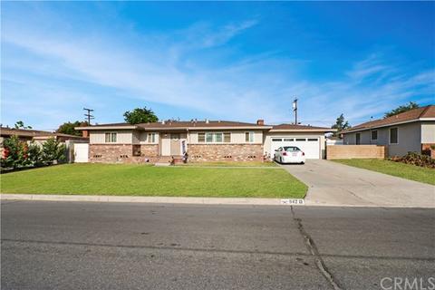 942 N Magnolia Ave, Rialto, CA 92376 photo 4
