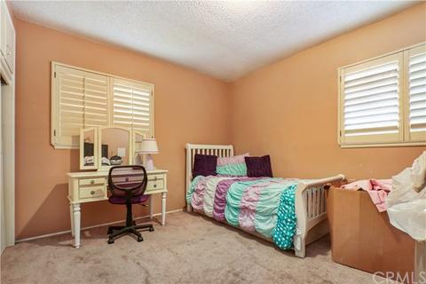 942 N Magnolia Ave, Rialto, CA 92376 photo 14