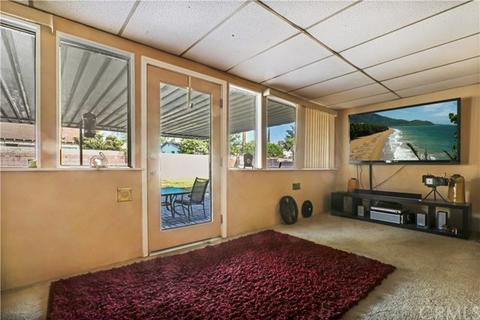 942 N Magnolia Ave, Rialto, CA 92376 photo 11