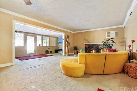 942 N Magnolia Ave, Rialto, CA 92376 photo 10