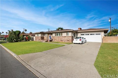 942 N Magnolia Ave, Rialto, CA 92376 photo 3