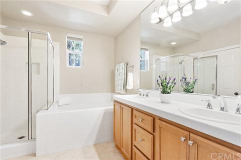 121 Roadrunner, Irvine, CA 92603 photo 26