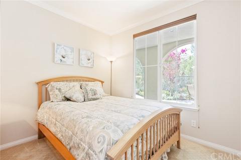 121 Roadrunner, Irvine, CA 92603 photo 28