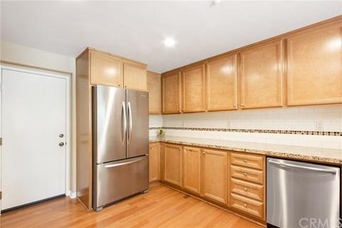 121 Roadrunner, Irvine, CA 92603 photo 22