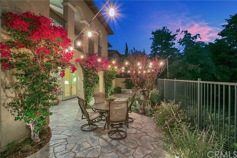 121 Roadrunner, Irvine, CA 92603 photo 2
