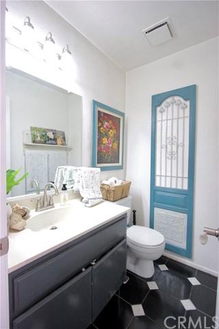 11085 Irwin Dr, Stanton, CA 90680 photo 5