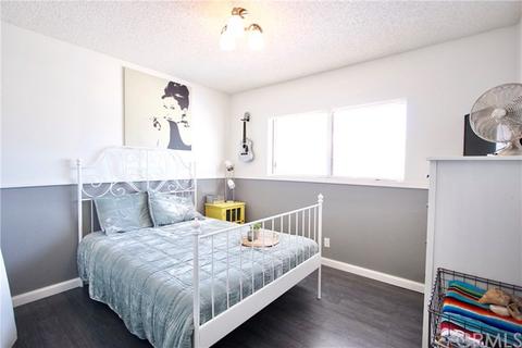 11085 Irwin Dr, Stanton, CA 90680 photo 9