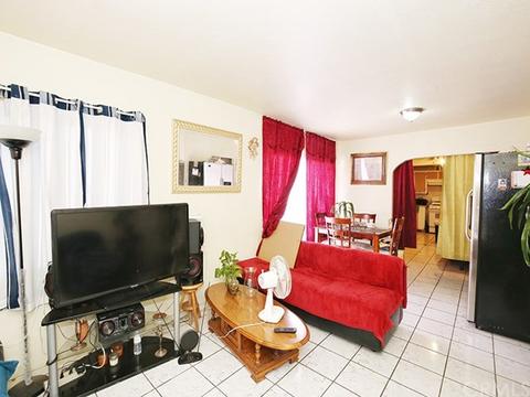 4706 Grape St, Pico Rivera, CA 90660 photo 3