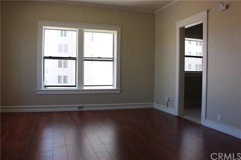 325 W 3rd St #409, Long Beach, CA 90802 photo 4