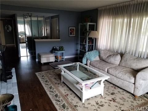 3217 Minnesota Ave, Costa Mesa, CA 92626 photo 4