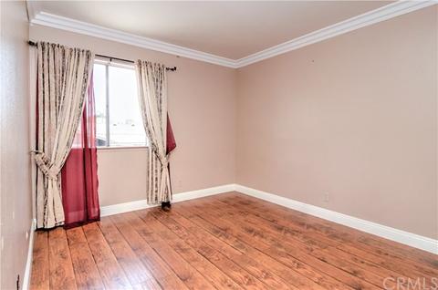 23391 Devonshire Dr, Lake Forest, CA 92630 photo 14