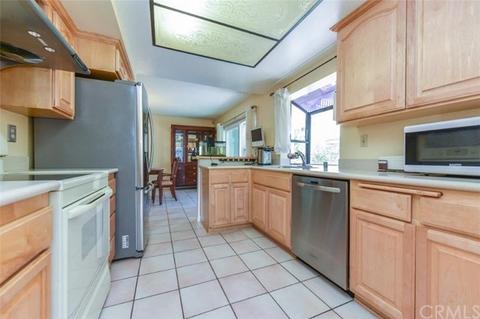 18 Cresthaven, Irvine, CA 92604 photo 8