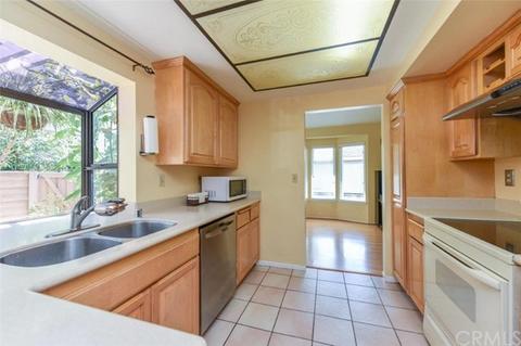 18 Cresthaven, Irvine, CA 92604 photo 7