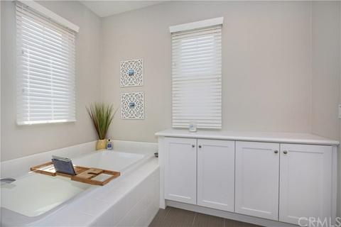 56 Kestrel, Irvine, CA 92618 photo 18