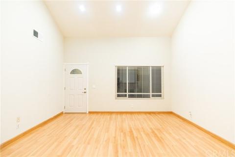 7 Pierre #23, Irvine, CA 92604 photo 2