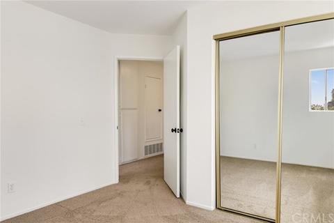 13557 Sutter Ct, Fontana, CA 92336 photo 17