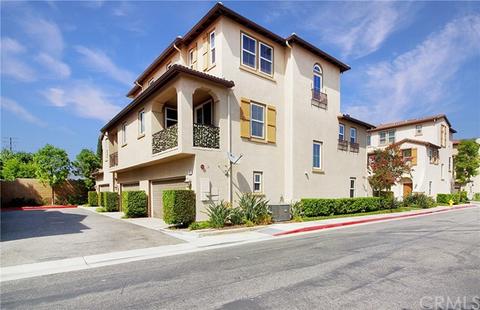 157 E Santa Fe Ct, Placentia, CA 92870 photo 2
