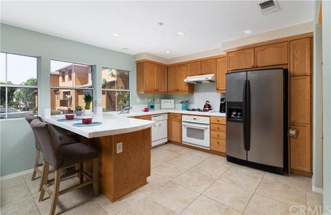 79 Spring Vly, Irvine, CA 92602 photo 8