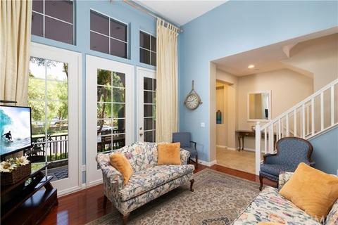 79 Spring Vly, Irvine, CA 92602 photo 3