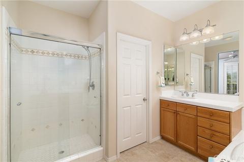 79 Spring Vly, Irvine, CA 92602 photo 17