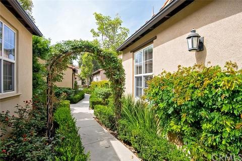 95 Alhambra, Irvine, CA 92620 photo 2