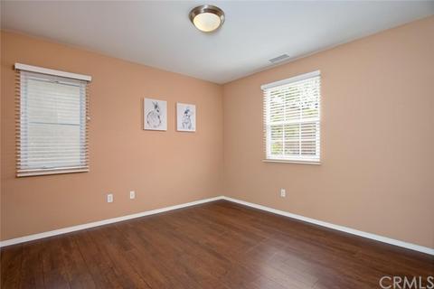 95 Alhambra, Irvine, CA 92620 photo 17