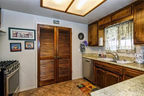 14884 Sycamore St, Hesperia, CA 92345 photo 18