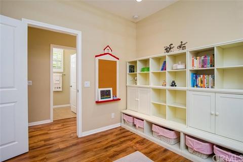 207 Traymore, Irvine, CA 92620 photo 18