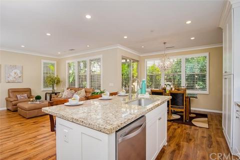 207 Traymore, Irvine, CA 92620 photo 13