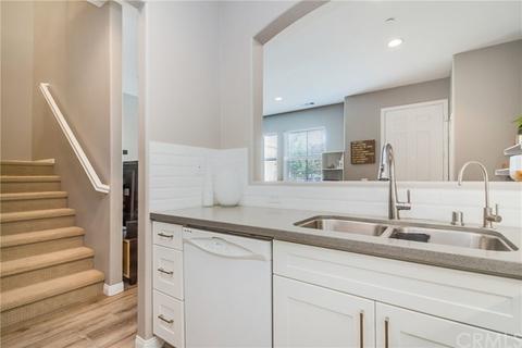 86 Trailing Vine, Irvine, CA 92602 photo 9