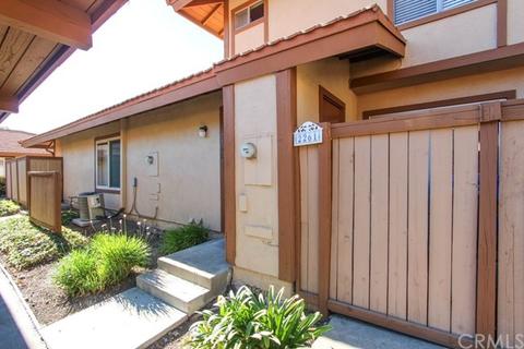 2261 Juniper Rd, Tustin, CA 92780 photo 17