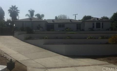 606 Lakeside Dr, Fullerton, CA 92835 photo 1