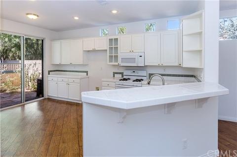 219 Honeysuckle Ln, Brea, CA 92821 photo 7