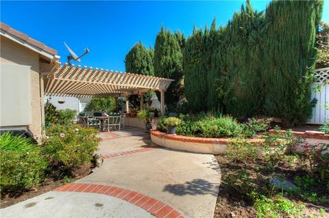 35 Mariposa, Irvine, CA 92604 photo 14
