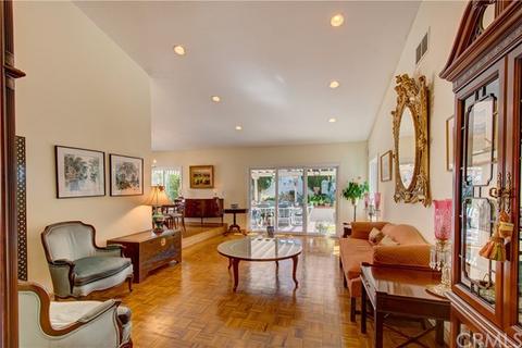 35 Mariposa, Irvine, CA 92604 photo 6