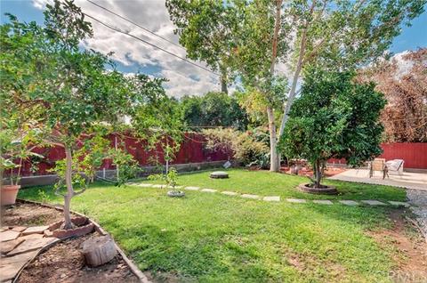9134 Hawthorne Ave, Riverside, CA 92503 photo 21